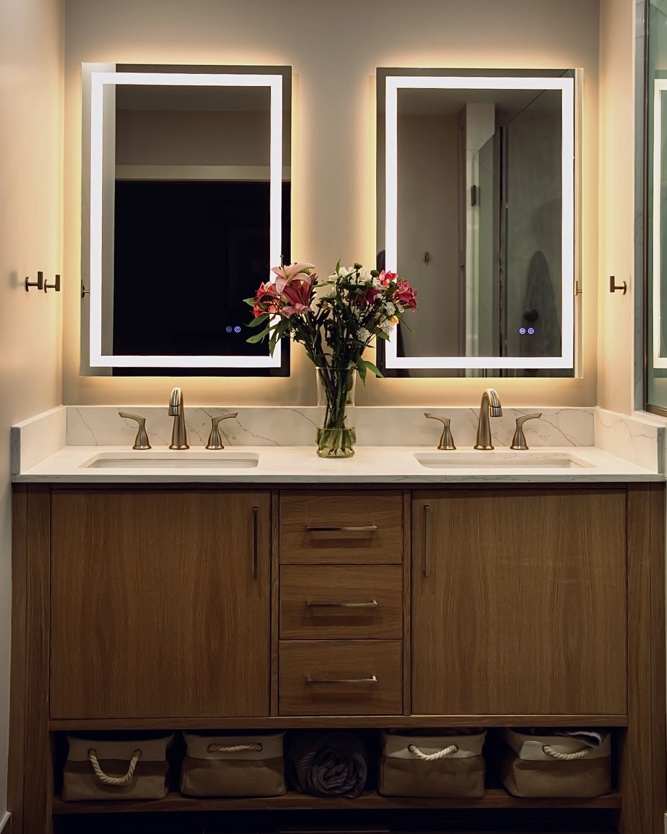 Mud Room & Insuite Bathroom